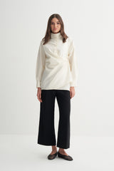 Katlı Form Asimetrik Gömlek