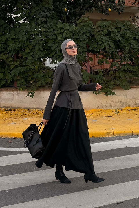 INFLUENCER OUTFITS