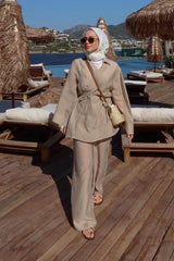 Feyza hakyemez- Anvelop Gömlek& Tensel Pantolon Camel